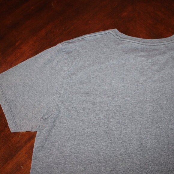 Vans Graphic Tee, Size M | Gray Logo T-Shirt | Skater Style - Picture 9 of 10